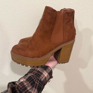 Diba Tan Suede Platform Boots 8